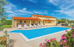 Six-Bedroom Holiday Home in Marcana